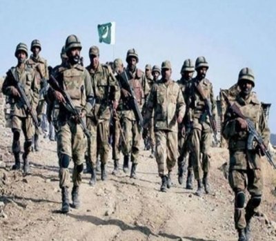 बलूचिस्तान में पाकिस्तानी सुरक्षा बलों के साथ मुठभेड़ में 10 आतंकवादी ढेर...