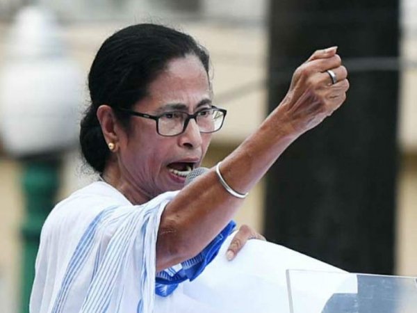 ममता बनर्जी ने कहा- एनपीआर की मीटिंग के लिए दिल्ली नहीं जाऊंगी, राज्यपाल चाहें तो सरकार को बर्खास्त कर दें