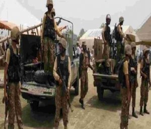 पाकिस्तानी सुरक्षा बलों के साथ मुठभेड़ में TTP कमांडर समेत 11 आतंकवादी ढेर...