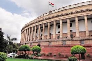 आइये संसद में विपक्षी दलों नें आर्टिकल 370 हटानें के केंद्र सरकार के फैसले पर क्या कहा जानते हैं