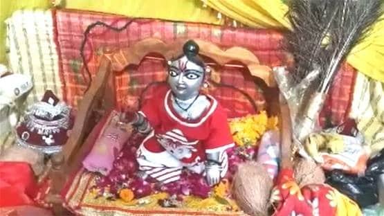 रतलाम दूध पिनें वाली मूर्ति