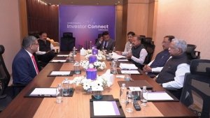 मुख्यमंत्री विष्णुदेव साय से कैडिला फार्मास्युटिकल्स लिमिटेड के समूह अध्यक्ष राज प्रकाश व्यास ने की मुलाकात