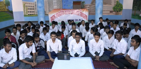 मुख्यमंत्री की नसीहत से प्रयास आवासीय विद्यालय के बच्चे हुए प्रेरित