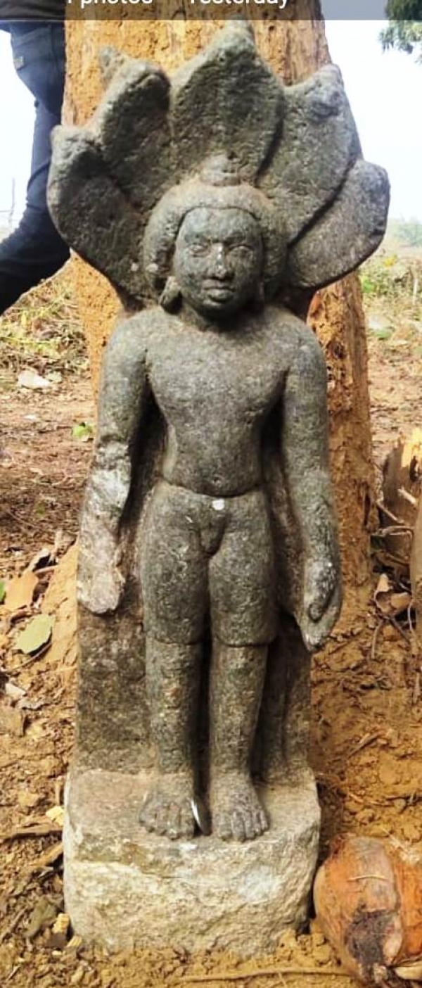 जंगल में मिली 10वीं सदी की प्राचीन प्रतिमा