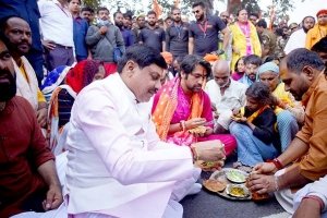 संस्कृति परम्परा और विरासत के संरक्षण का आह्वान कर रही सनातन हिन्दू एकता पदयात्रा : मुख्यमंत्री डॉ. यादव