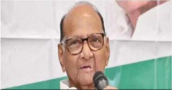 महाराष्ट्र में 24 घंटे में शिवसेना ने पलटा गेम, BJP नहीं पवार बनेंगे किंगमेकर?