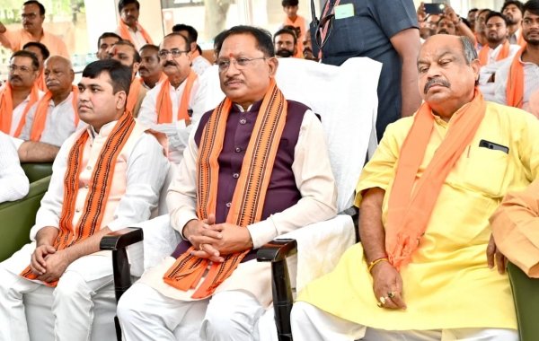 प्लास्टिक कचरे के बदले भोजन देने वाली अनोखी पहल ‘गार्बेज कैफे’ को देशभर में मिली पहचान प्लास्टिक कचरे के बदले भोजन देने वाली अनोखी पहल