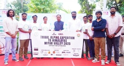 जशपुर के युवाओं ने छुआ हिमालय की ऊंचाइयों को: 5350 मीटर की ऊंचाई पर ट्रैकिंग, रॉक क्लाइंबिंग और आइस क्लाइंबिंग का अद्भुत अनुभव