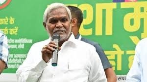 झारखंड के पूर्व सीएम चंपई सोरेन ने पार्टी छोेड़ी, बीजेपी में होंगे शामिल