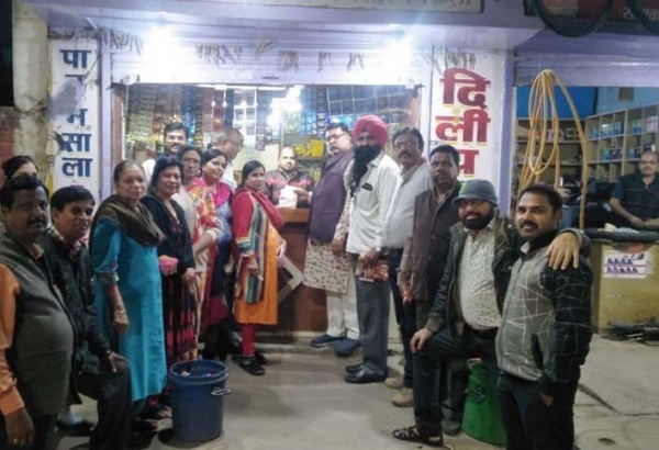 लोगों से मिलकर भाजपा कार्यकर्ता सीएए के विरुद्ध भ्रम को मिटाने में जुटे