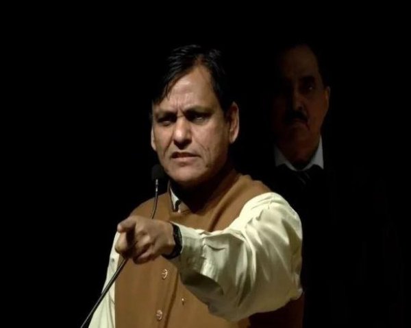 नागरिकता कानून का विरोध करने वाले को दलित और गरीब विरोधी घोषित किया जाए: गृहराज्य मंत्री