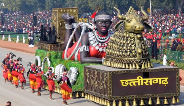 राजपथ पर छाया छत्तीसगढ़ की झांकी का जादू : देश भर से मिली गहनों के कलात्मक सौंदर्य को जबरदस्त सराहना