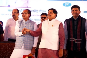 गांवों की जीवन धारा बनी प्रधानमंत्री ग्राम सड़क योजना : मुख्यमंत्री डॉ. यादव