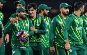 ओमान मुकाबले में उजागर हुई टीम इंडिया की खामियां, SKY ने किया धमाका