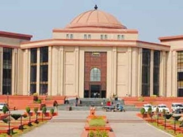 हाईकोर्ट का आदेश- बिलासपुर में हवाई सेवा के लिए 10 दिसंबर तक पूरी हो प्रक्रिया