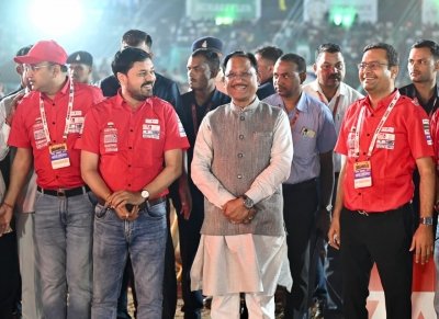 राष्ट्रीय सुपरक्रॉस बाइक रेसिंग चैंपियनशिप-2025 का रोमांच रायपुर में : मुख्यमंत्री विष्णु देव साय ने बढ़ाया युवाओं का हौसला