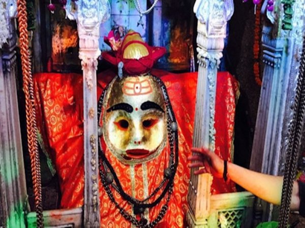 भैरव अष्टमी पर कालभैरव मंदिर में उमड़ी श्रद्धालुओं की भीड़