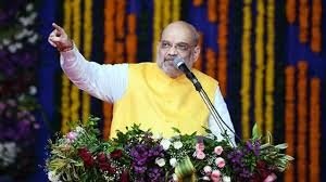 अमित शाह ने अहमदाबाद में 188 शरणार्थियों को भारतीय नागरिकता प्रमाण पत्र दिए