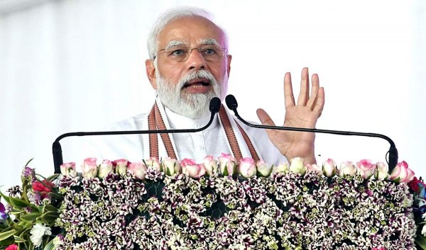 जम्मू-कश्मीर के लिए नया सवेरा लेकर आयी है प्रधानमंत्री मोदी की यात्रा