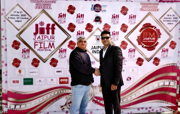 जयपुर इंटरनेशनल फिल्म फेस्टिवल में छत्तीसगढ़ के नाम को रोशन किया अभिनेता अखिलेश पांडे ने