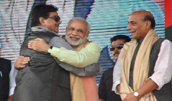शत्रुघ्न सिन्हा का मोदी पर प्रहार, पूर्वनियोजित और रिहर्सल वाला साक्षात्कार