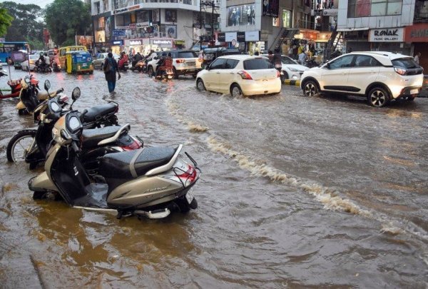 मध्य प्रदेशः बारिश और बाढ़ से हुआ 11,906 करोड़ का नुकसान, केन्द्र से सहायता की मांग