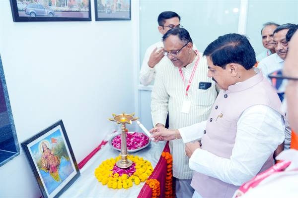 मुख्यमंत्री डॉ. यादव ने आरोग्य धाम ओपीडी का किया अवलोकन