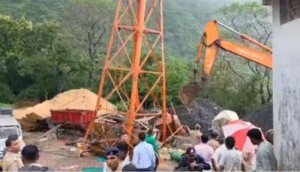 अलर्ट रहें, वर्षा के चलते सावधानी रखकर अतिरिक्त व्यवस्थाएं रखें : मुख्यमंत्री डॉ. यादव