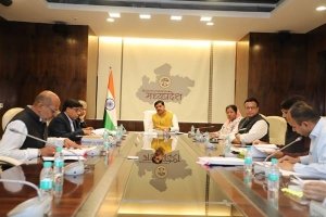 निर्माणाधीन कामों को जल्द से जल्द पूरा करें : मुख्यमंत्री डॉ. यादव