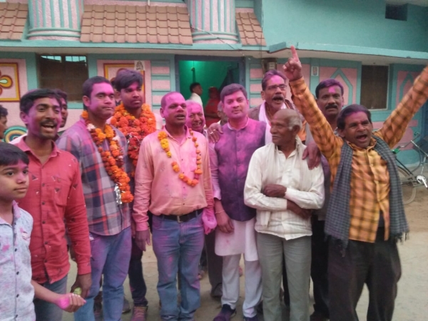 तीन पीढिय़ों ने तीस साल तक सरपंच पद पर रह कर की गांव की सेवा