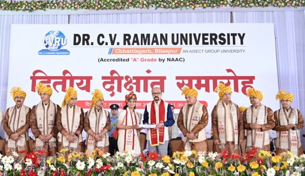 समर्पण, अनुशासन और समय प्रबंधन से मिलती है सफलता: राज्यपाल  रमेन डेका