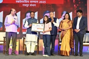 25 वर्षों की विकास यात्रा में छत्तीसगढ़ ने हर क्षेत्र में रचे नए कीर्तिमान : मुख्यमंत्री श्री साय*