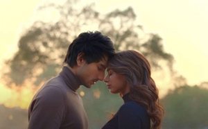 'नादानियां' फिल्म के गाने में इब्राहिम का जलवा, फैंस कर रहे सराहना