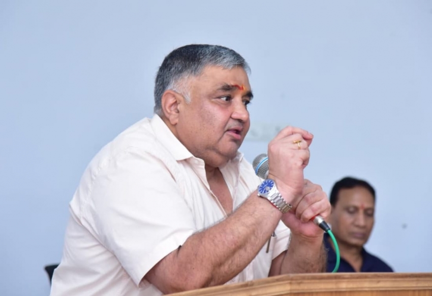 वृक्षारोपण केवल अभियान नहीं, आने वाली पीढ़ियों के सुरक्षित भविष्य का संकल्प है: राजेश अग्रवाल