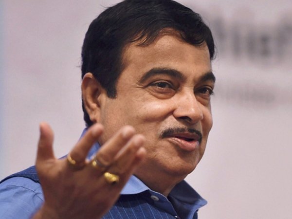 क्रिकेट और राजनीति में कुछ भी संभव; लगता है मैच हार गए, पर नतीजा अपने पक्ष में होता है-गडकरी