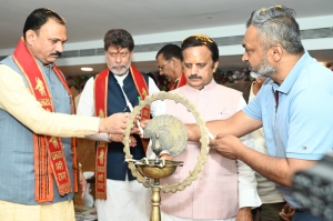रींवा-रायपुर हवाई सेवा से बढ़ेगी विकास की रफ्तार: उपमुख्यमंत्री राजेन्द्र शुक्ल