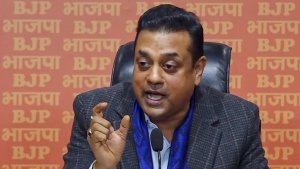 राहुल गांधी का बयान गैर-जिम्मेदाराना&hellip;विदेशी मेहमानों से न मिलने देने वाले आरोपों पर BJP का पलटवार