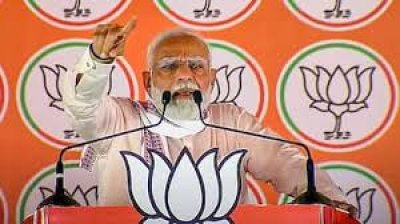 हम पैसा भेजते हैं, टीएमसी के लोग उसे खा जाते हैं: पीएम मोदी