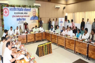 विद्यार्थियों को रेडक्रॉस के सिद्धांतों से करें संस्कारित: राज्यपाल श्री पटेल