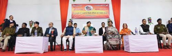 मानवीय संवेदनाओं की भावना से जरूरतमंद लोगों के हित में काम करना प्रेरणादायक- सुश्री उईके