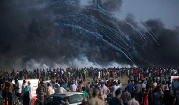 गाजा में हिंसक प्रदर्शनों के बाद, दक्षिणी इजराइल पर दागे गये रॉकेट