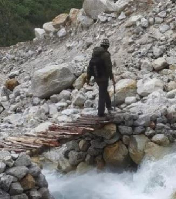 नेपाल में ऊंचाई पर मंदिर जाते वक्त 60 वर्षीय तीर्थयात्री की मौत