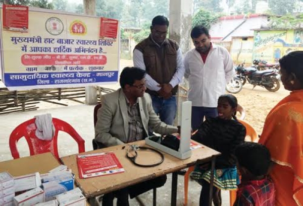 मुख्यमंत्री हाट बाजार क्लीनिक योजना बनी ग्रामीणों के लिए वरदान