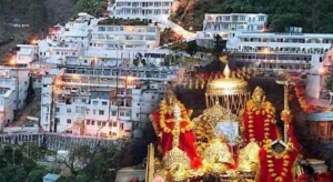 वैष्णो देवी में भारी भीड़, यात्रा रोकनी पड़ी; 39,000 लोगों ने मां के दर्शन किए
