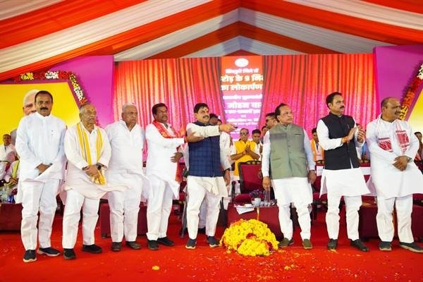 विकास की बात पर हर कदम पर साथ है राज्य सरकार : मुख्यमंत्री डॉ.यादव