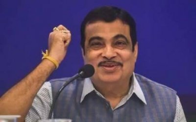 एक मंत्री ने इस्तीफा दिया, महाराष्ट्र सरकार खुद ब खुद गिर जाएगी: गडकरी