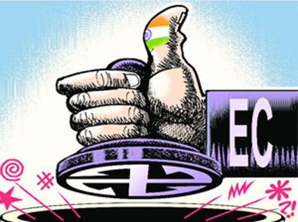 आचार संहिता /	 गाड़ियों में खड़े होकर सभा की तो प्रत्याशी के खिलाफ होगी कार्रवाई