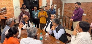 बस्तर में पुनर्वास और स्वावलंबन की मिसाल बना &lsquo;पण्डुम कैफ़े&rsquo;, केंद्रीय सहकारिता सचिव ने की सराहना