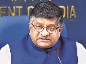 भारत को सॉफ्टवेयर उत्पादों का प्रमुख केन्द्र बनाएं: रविशंकर प्रसाद