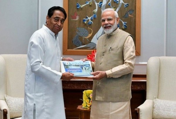 कमलनाथ ने की पीएम मोदी से मुलाकात, बाढ़ राहत के लिए मांगी सरकार से मदद